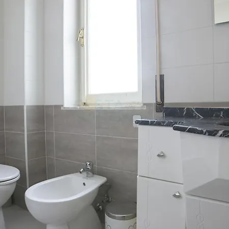 Apartman Italia *